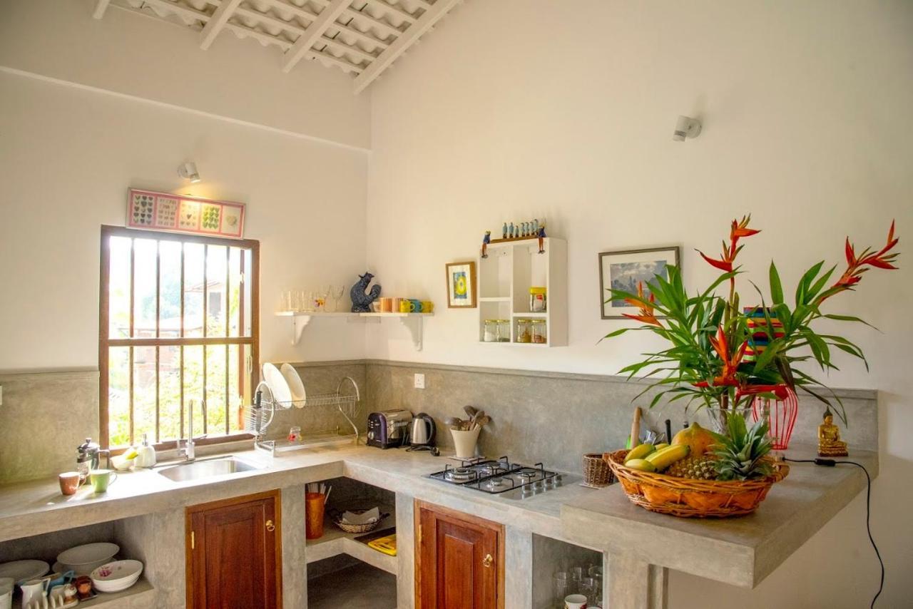 Old Chilli House Apartment Unawatuna Bagian luar foto