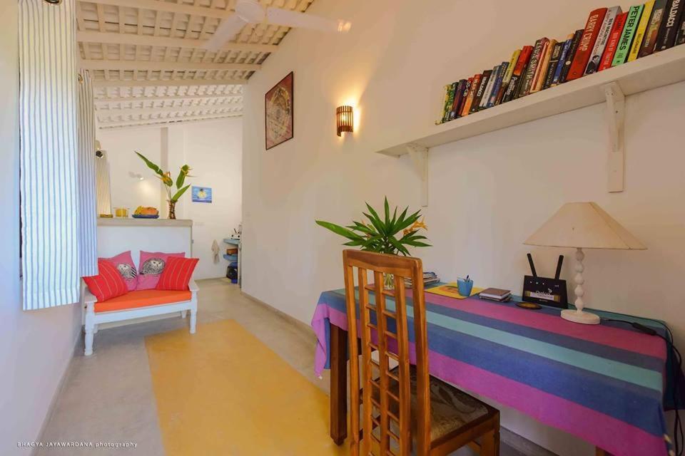 Old Chilli House Apartment Unawatuna Bagian luar foto